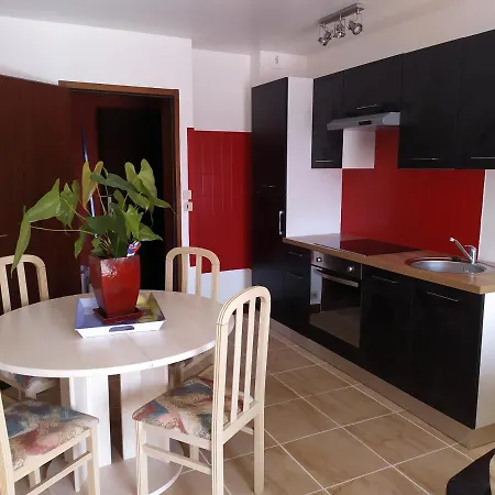Apartment 50m2 2 A 4 Pers Confort Balcons Jardin Terrasse *